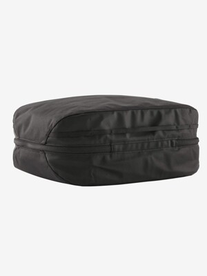 [공식] 25SS Black Hole® Cube 14L 49372Q5