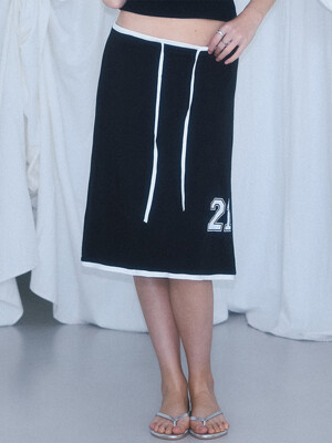 No.21 Lowrise Midi Skirt [Black]