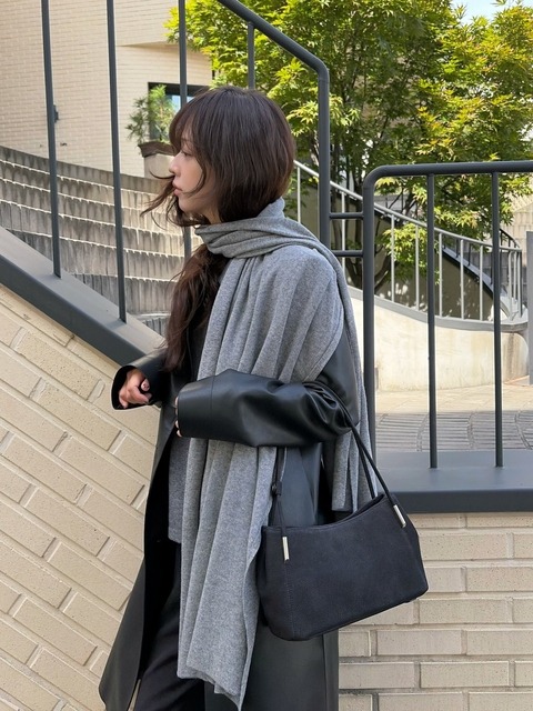 아뜰리에 드 루멘 [단독][솔비 PICK] MARRON DEMI BAG (NUBUCK BLACK)