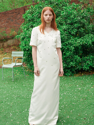 EJnolee White Flame_Crystal-Embellished Long Dress