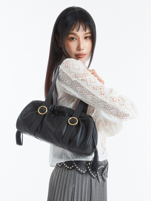 TASSEL SHIRRING SHOULDER BAG, BLACK