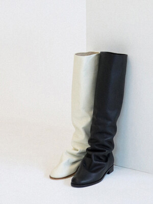 point_wrinkle long boots_ivory_20503