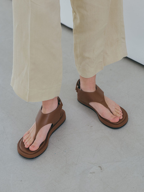 샌들 - 포이트 (FOIT) - DENVER SANDAL BROWN
