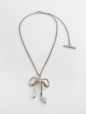 Big Bow Toggle Necklace / Silver
