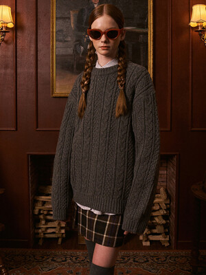Grandmother cable oversize knit_charcoal
