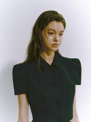 Aava crop jacket (2colors)