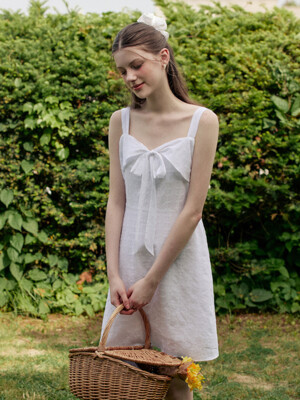 Ruffle sleeveless ribbon tie mini dress - white