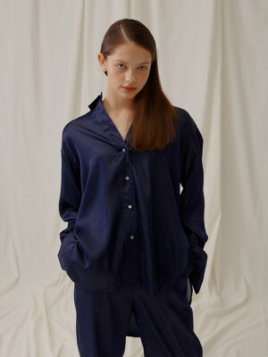 20S/S SILKY BLOUSE (NAVY)