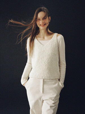 Curly Boucle Vest (ivory)