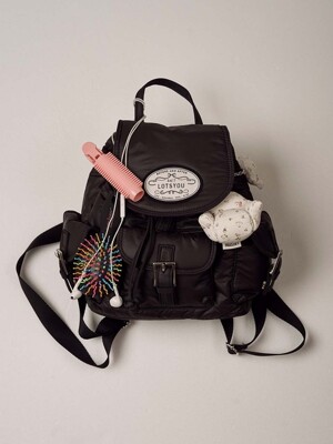 lotsyou_Nostalgia chubby Backpack Black