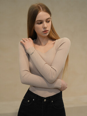 WK-02 SQUARE-NECK KNIT_BEIGE