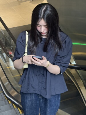 [단독][라스트] 리본 퍼프소매 블라우스 DN_Z252MSC224