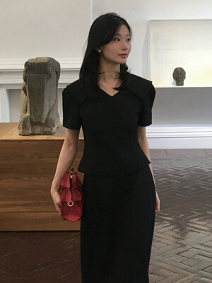 잇미샤 오픈 카라 페미닌 블라우스 ITP8ZBL740 (BLACK)
