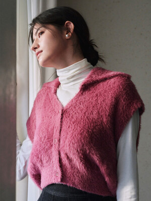 Liky loose collar knit vest - deep pink