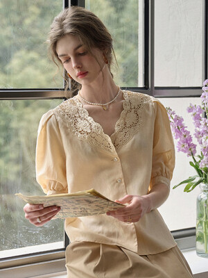 SR_Embroidery linen blouse