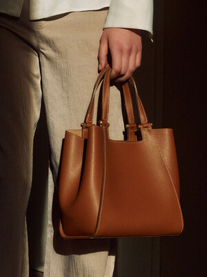 [단독] SAC EPURE_TERRACOTA CAMEL