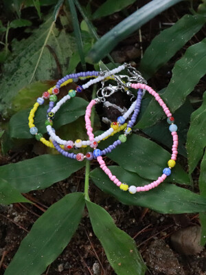 4 color beads Bracelet