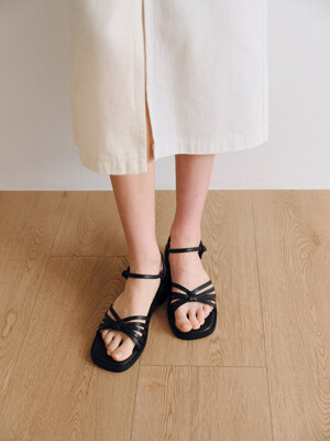 Fin sandals Black