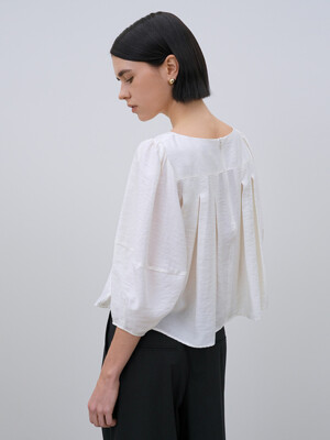CO BACK PLEATED BALLOON BLOUSE_WHITE