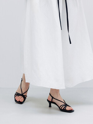 [블랙 230/235/240/245/250 3일내출고] Lir 584 (2 Color)