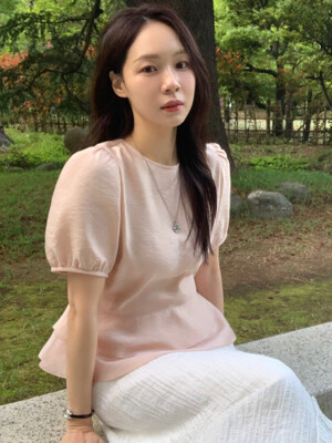 [꼬민지 PICK] See-through layered Frilled Peplum Blouse