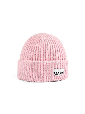 GANNI A4429 395 로고 패치 스트럭처드 비니