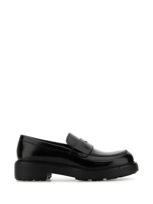 25SS 프라다 로퍼 2DG149055F0002 BLACK DOM