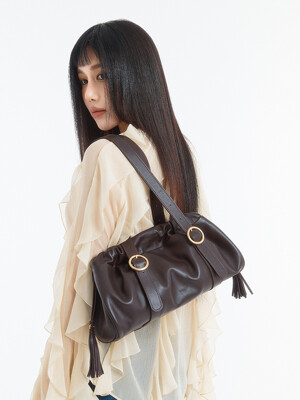 TASSEL SHIRRING SHOULDER BAG, MOCHA