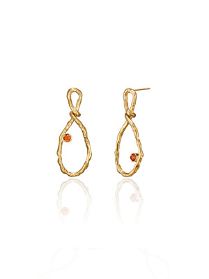 Twisted sapphire earrings