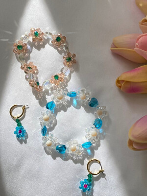 Crystal Flower Bracelet