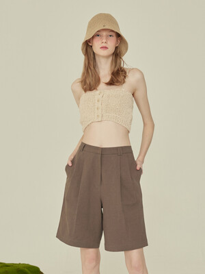 TWO TUCK BERMUDA PANTS_Deep brown