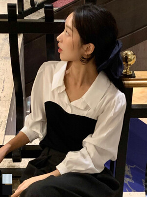 [NEW컬러발매]줄리 뷔스티에 블라우스 2컬러 j1635