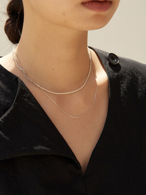 REST IN CITY 19 NECKLACE - SILVER