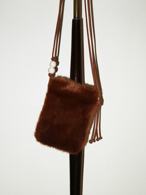 Fur Mini Cross Bag [Brown]