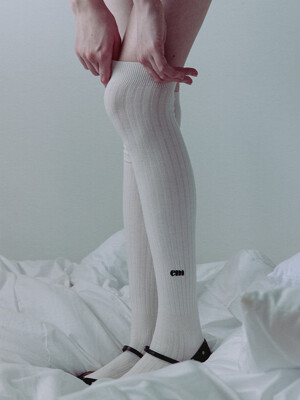 Cream White Kiki Socks