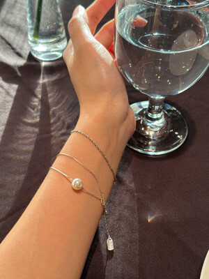 Silky Pearl Bracelet
