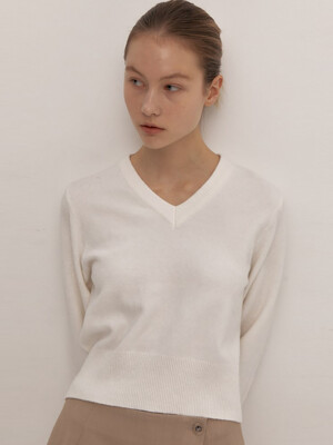 Cotton Blended Vneck Pullover  Ivory (WE4151C050)