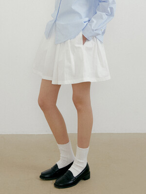 April mini flare skirt (white)