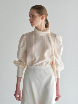 Tie-collar Pintuck Blouse_2color