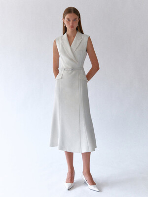 KIRAN Peaked collar sleeveless mermaid long dress (Ivory/Black/Beige)