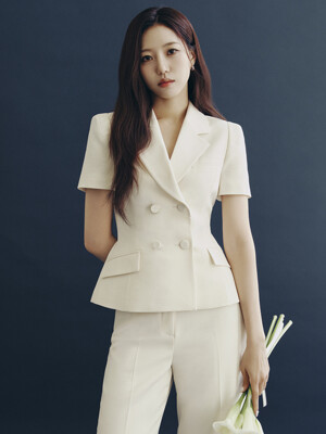 KAIDA Double breasted tailored half sleeve blazer (Ivory/Black)