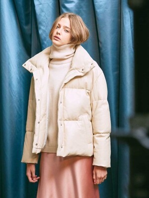 LEATHER DOWN-FILLED JACKET. IVORY