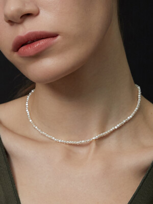 BABY PEARL NECKLACE AN322005