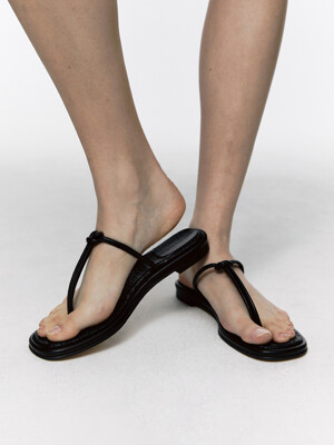 20mm Teo Flip-Flop Sandal (Black)