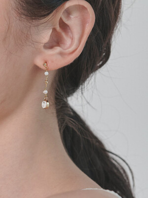 ONE drop EARRING