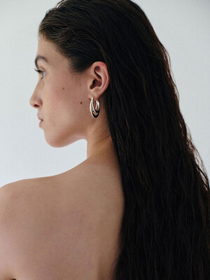 COLLECTION_HER GAZE_Flutter earring
