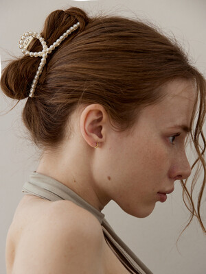 [단독]Pearl twist hair claw clip, Ines