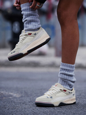 [HQ2958-100] WMNS JORDAN FLIGHT COURT SP