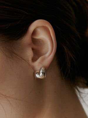 volume heart earring