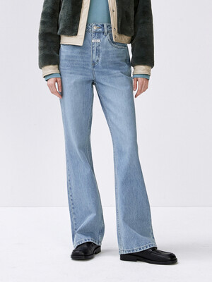 W SLIM BOOT-CUT DENIM PANTS light blue